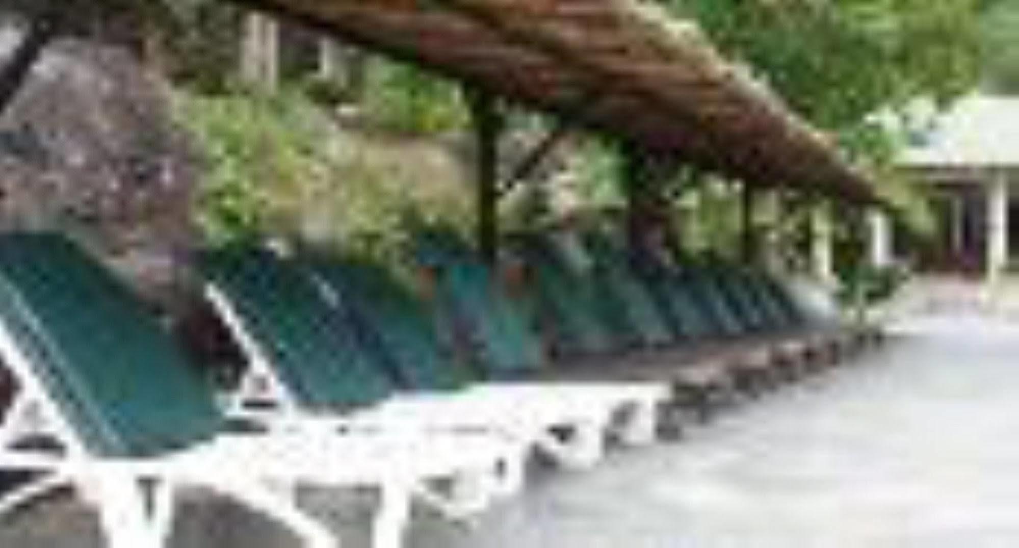 Minang Cove Resort Kampong Mukut Exterior foto